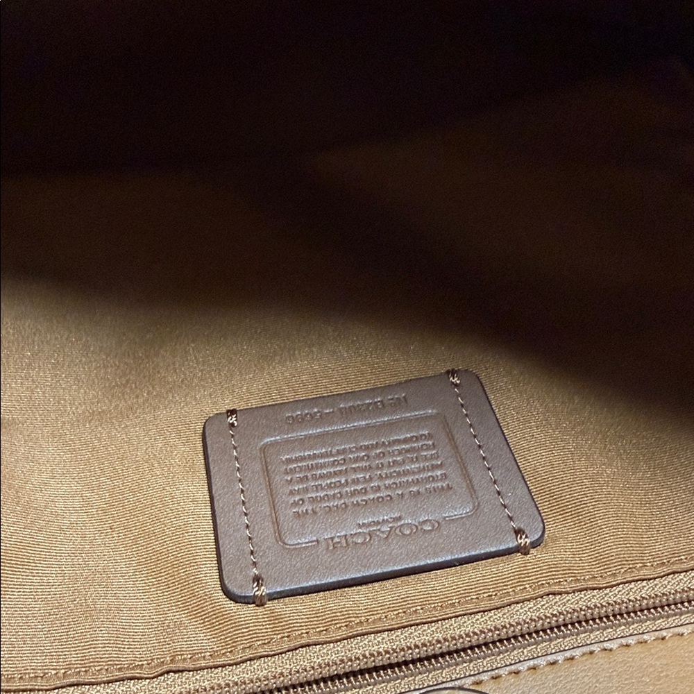 Coach City Tote - Picture 9 of 12